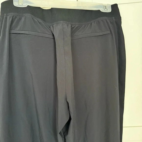 Athleta Brooklyn Ankle Pants in Black size 12 - Picture 6 of 9